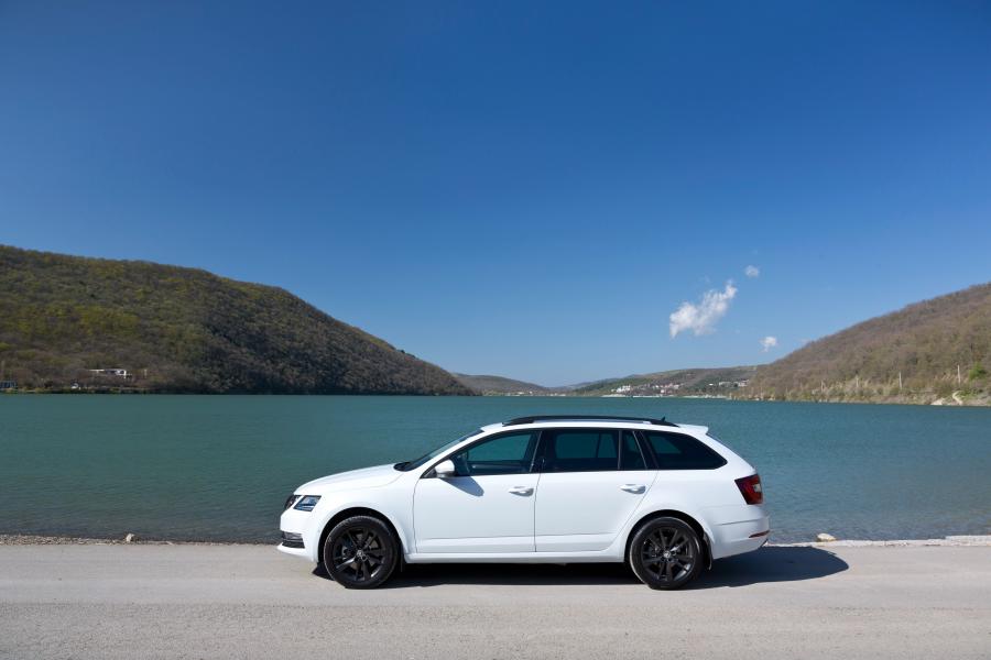  Skoda Octavia Combi 4x4 (5E) 2017 года  (WW) (фото 43 из 67)